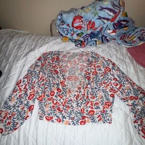 Billabong Floral Pattern Shirt - Pink and Blue with flowers